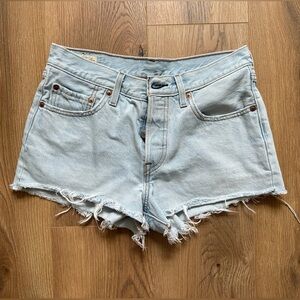 Womens Levi’s Light Blue 501 Denim Shorts